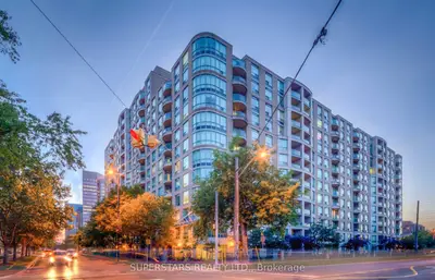Condo Apartment in Toronto