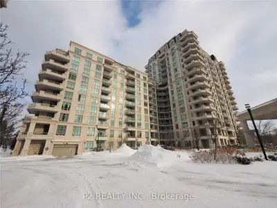 Condo Apartment in Toronto