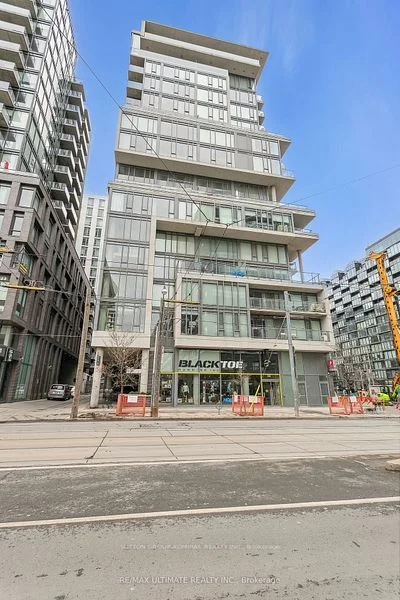 Condo Apartment in Toronto