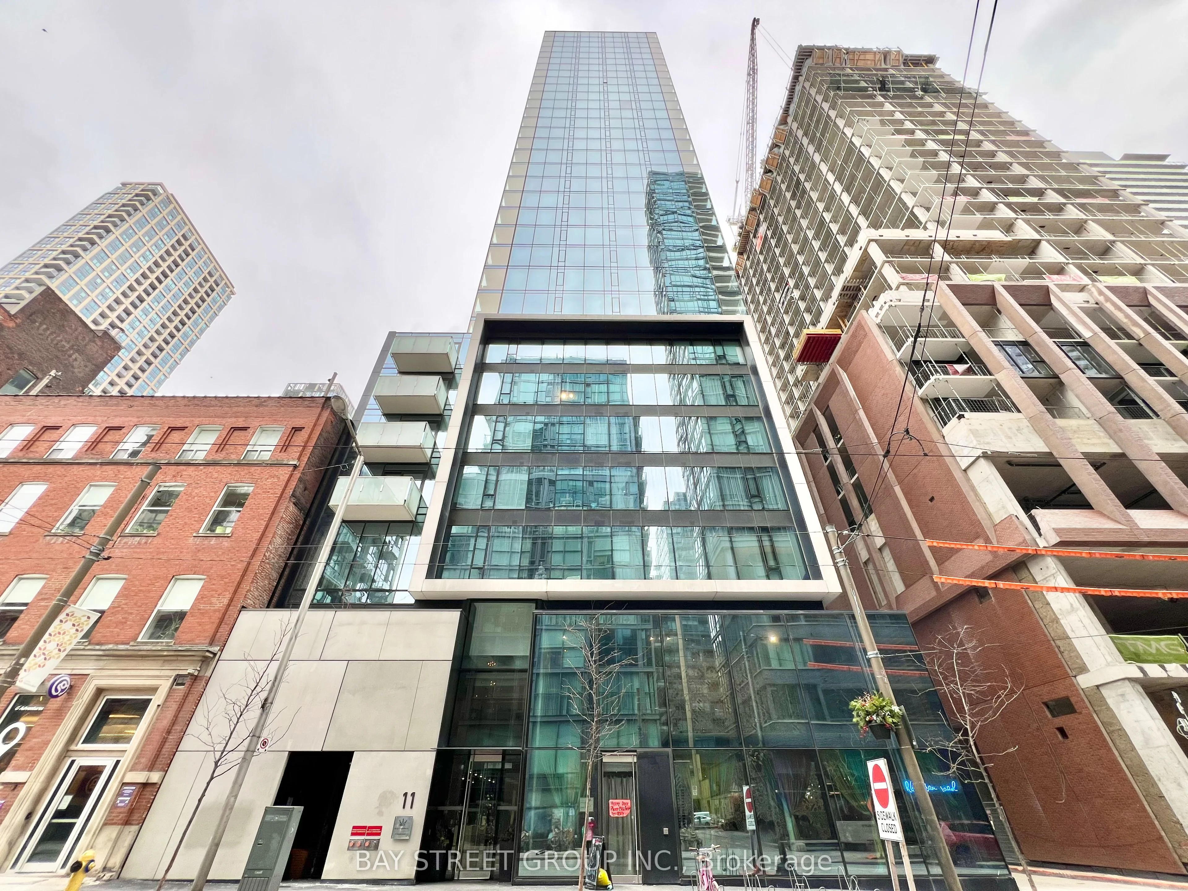 11 Charlotte Street 2805, Toronto C01, On M5v 0m6