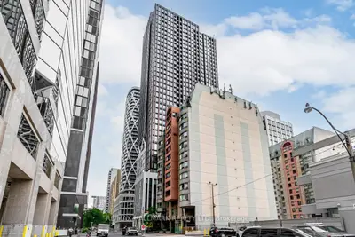 Condo Apartment in Toronto