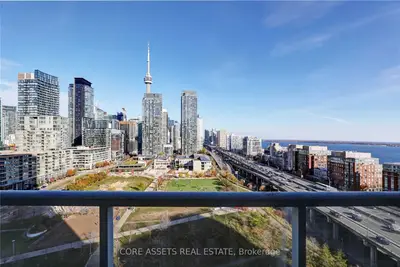 Condo Apartment in Toronto