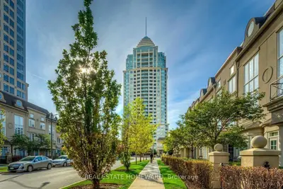Condo Apartment in Toronto