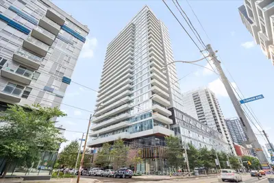 Condo Apartment in Toronto
