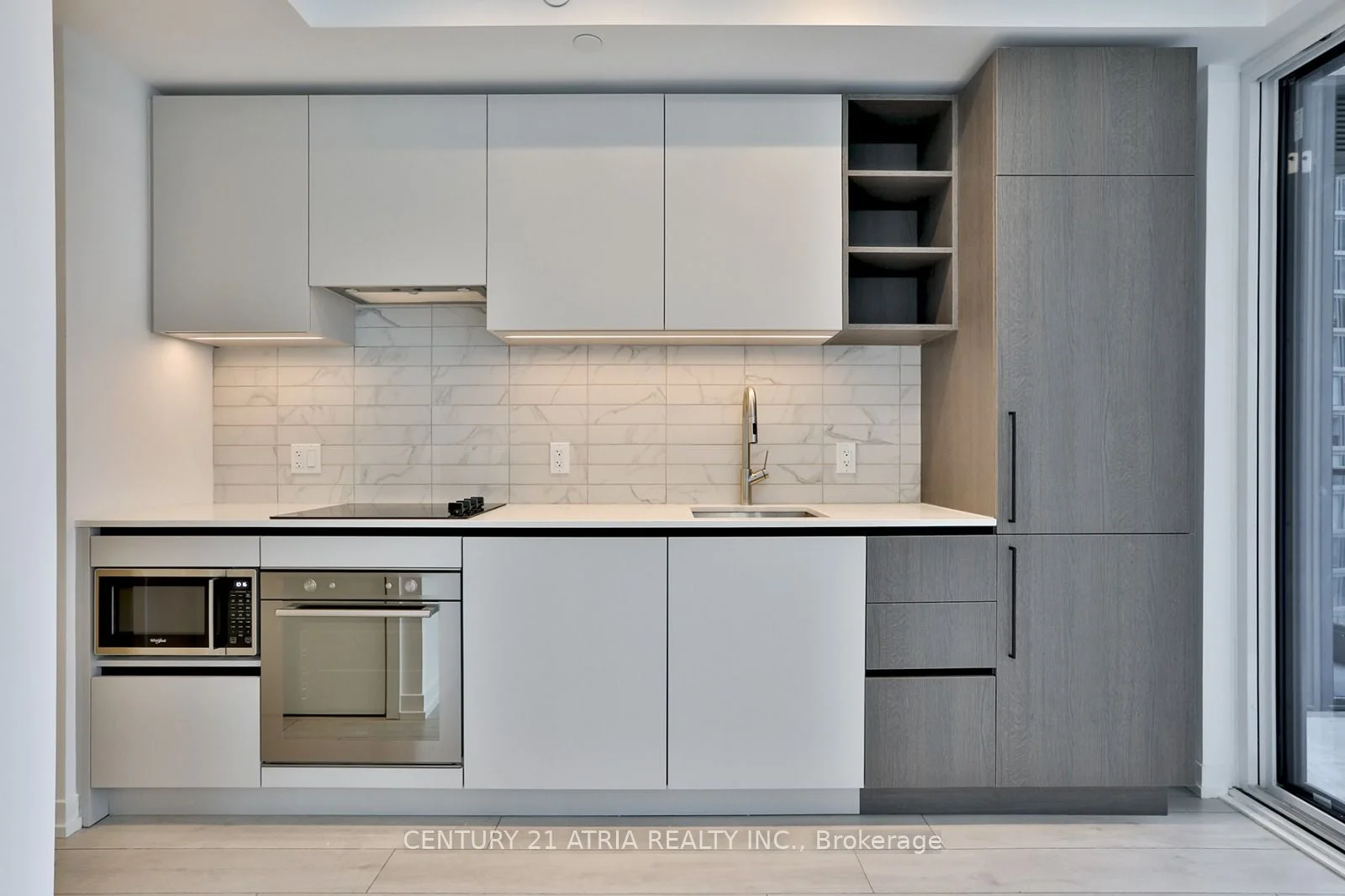 55 Mercer Street 3305, Toronto C01, On M5v 0w4