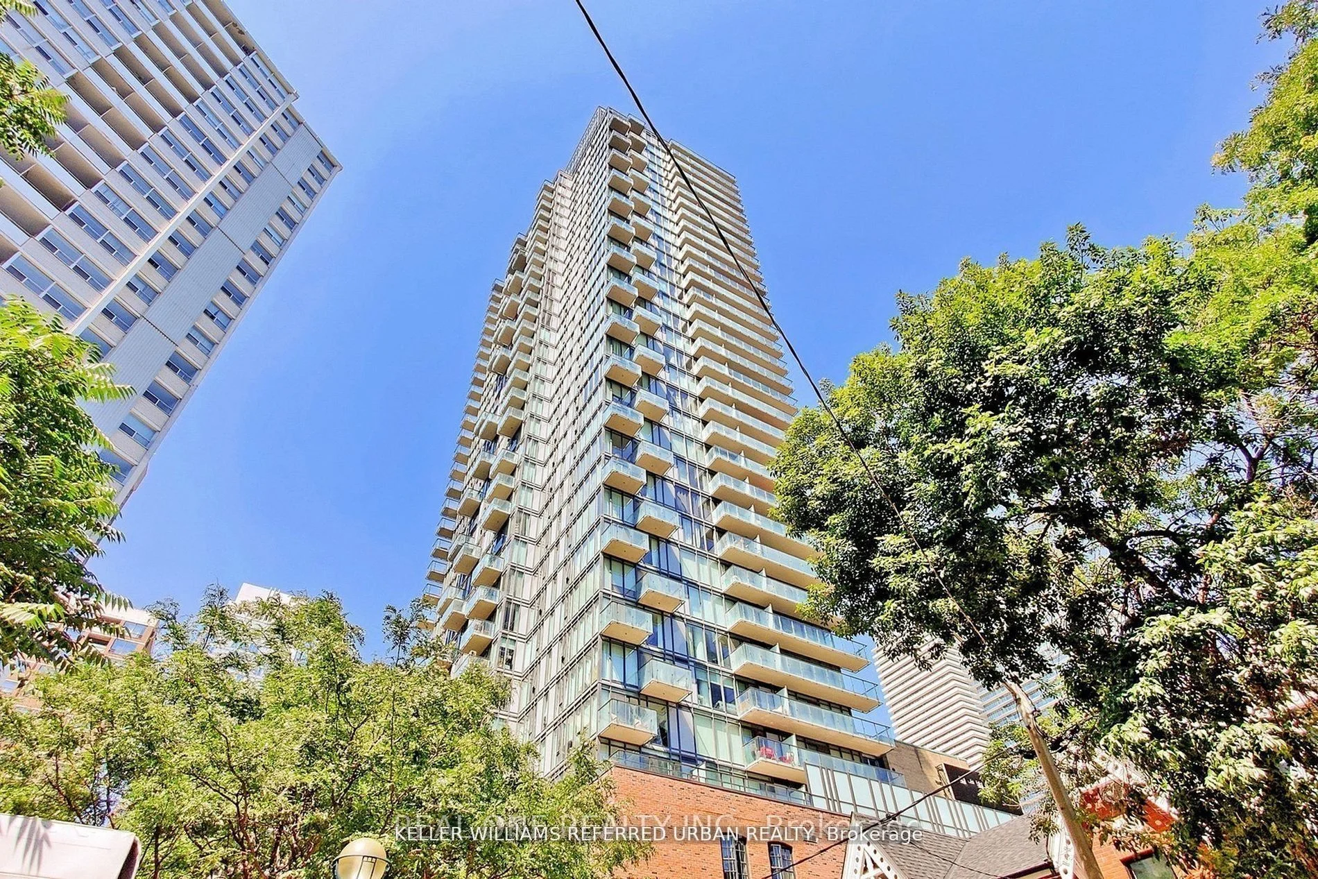 Condo Apartment in Toronto