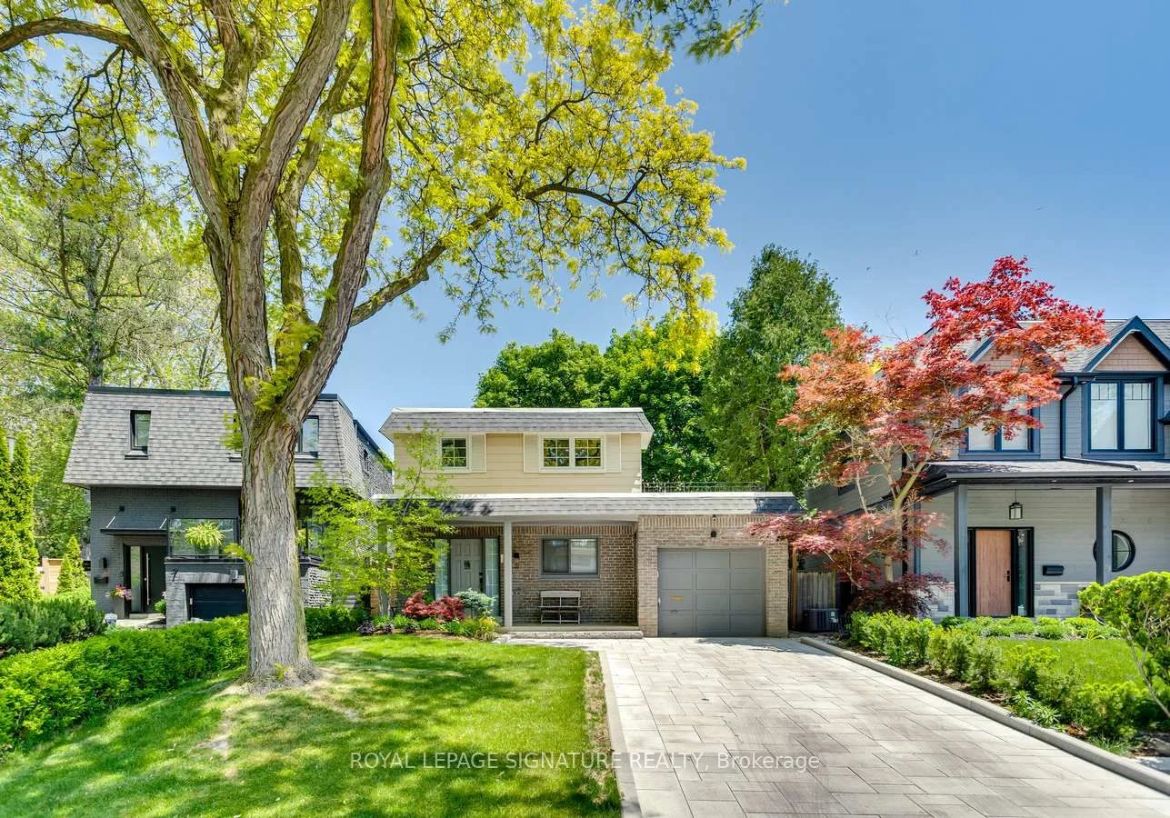 5 Georgian Court, Toronto C10, On M4p 2j7