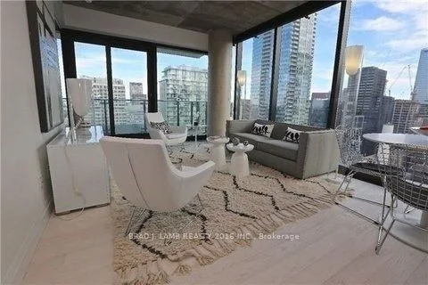 224 King Street W 3503, Toronto C01, On M5h 0a6