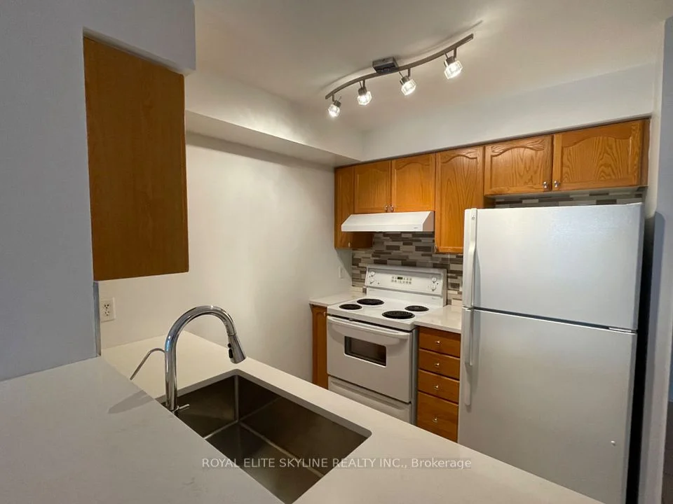 22 Olive Avenue 1212, Toronto C14, ON M2N 7G6