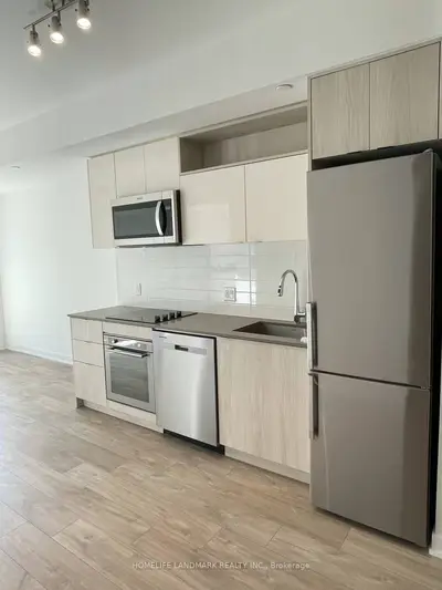 Condo Apartment in Toronto