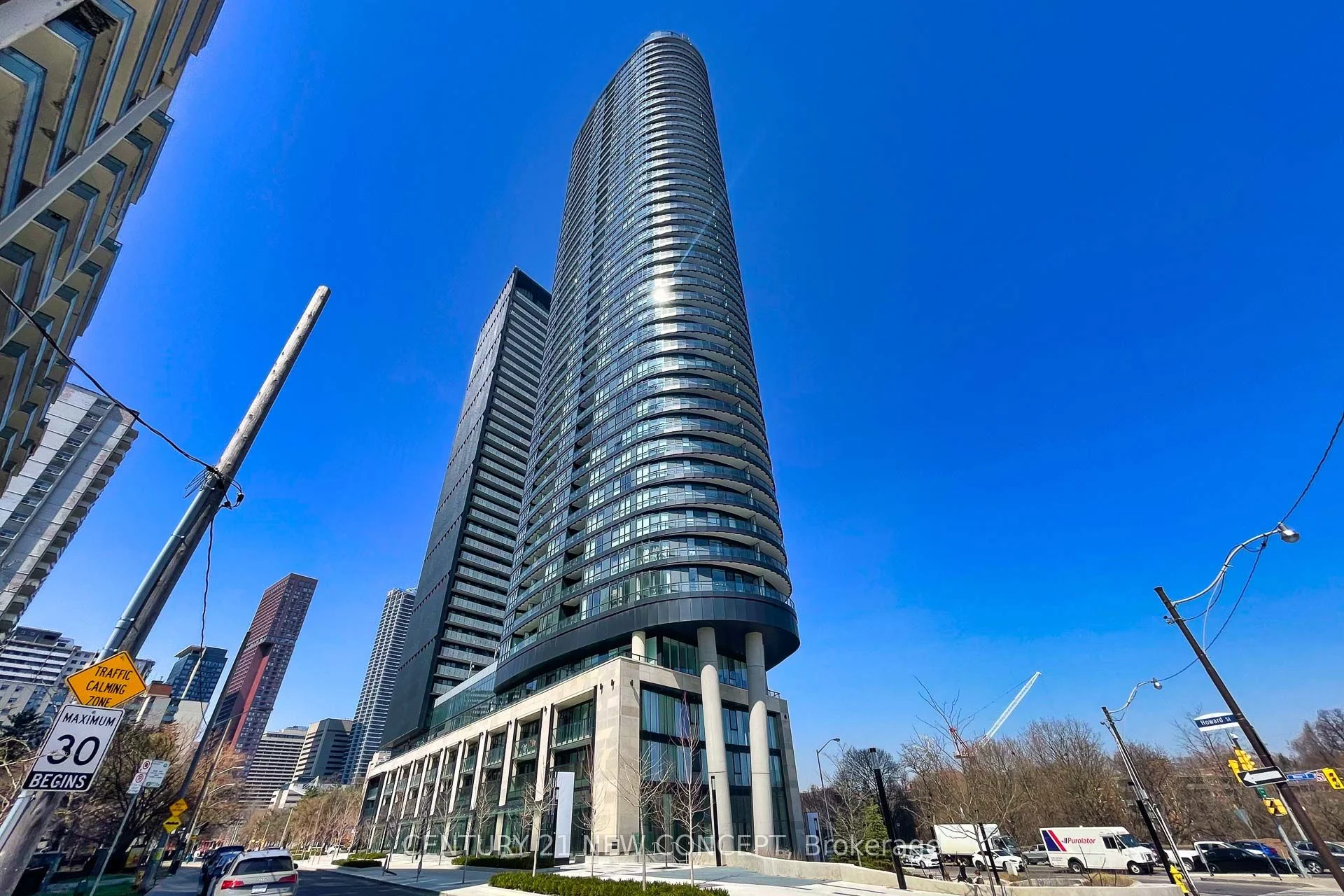 Condo Apartment in Toronto