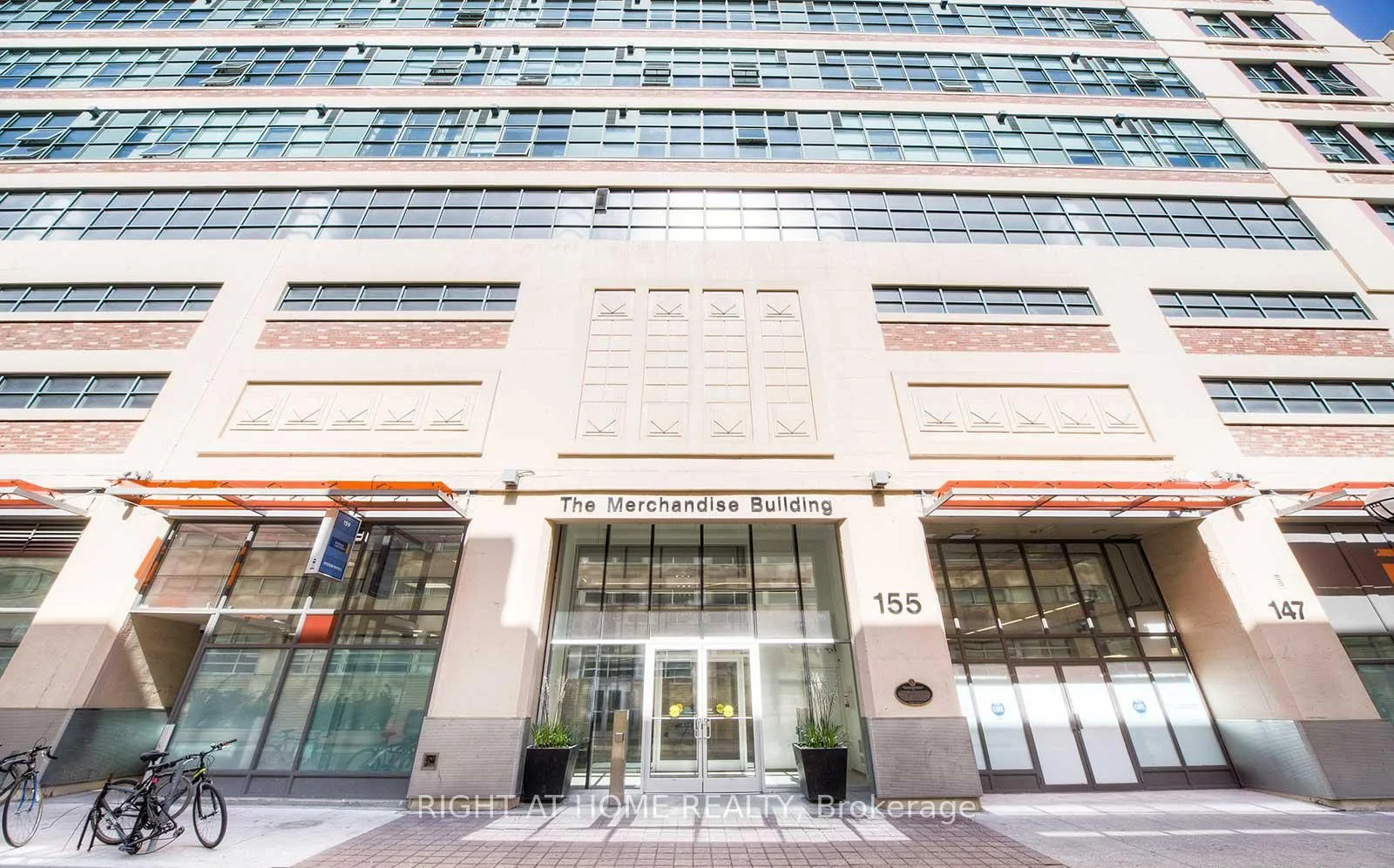 155 Dalhousie Street 505, Toronto C08, On M5b 2p7