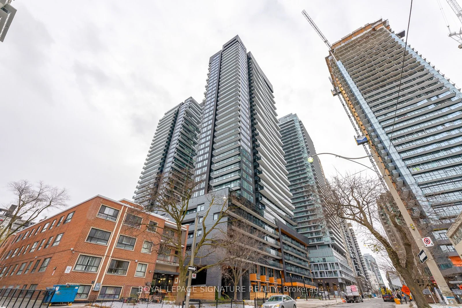 117 Broadway Avenue 1103, Toronto C10, On M4p 1v3