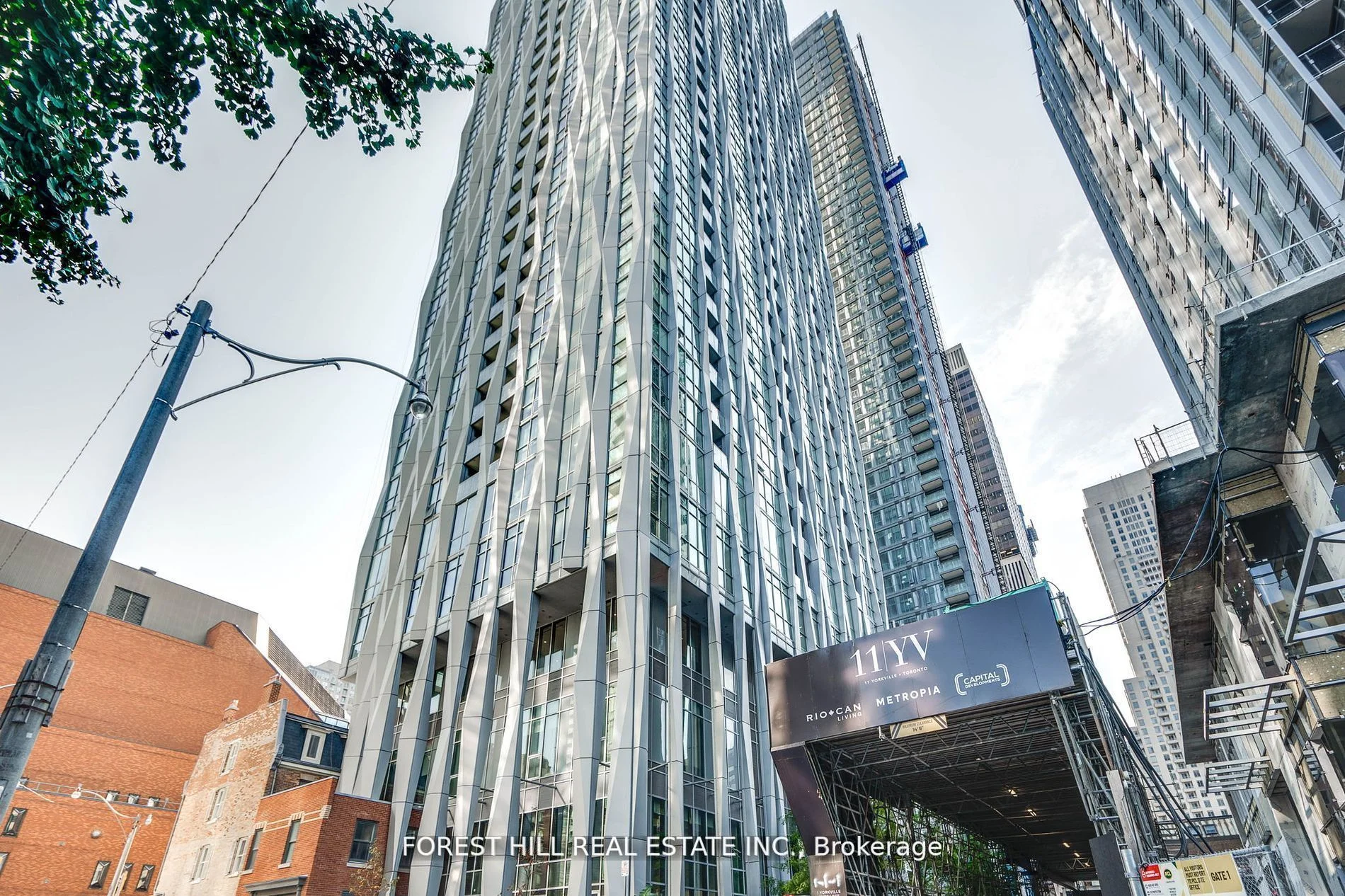 Condo Apartment in Toronto