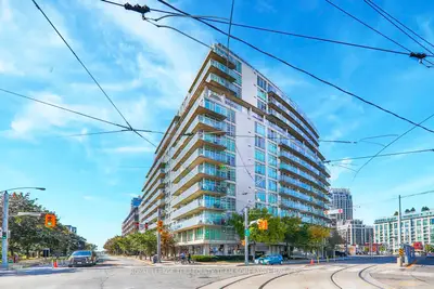 Condo Apartment in Toronto