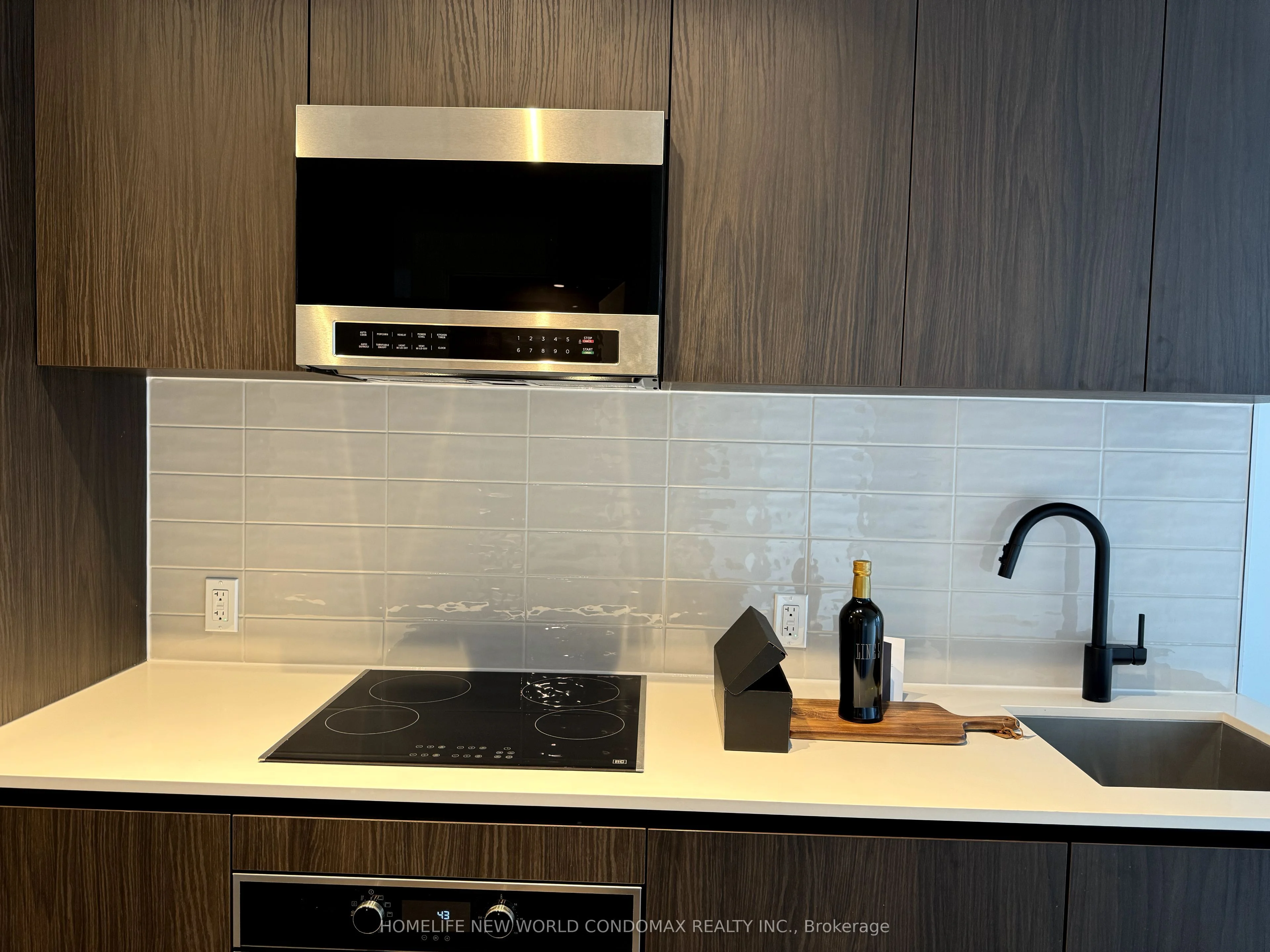 127 Broadway Avenue 2604s, Toronto C10, ON M4P 1V4