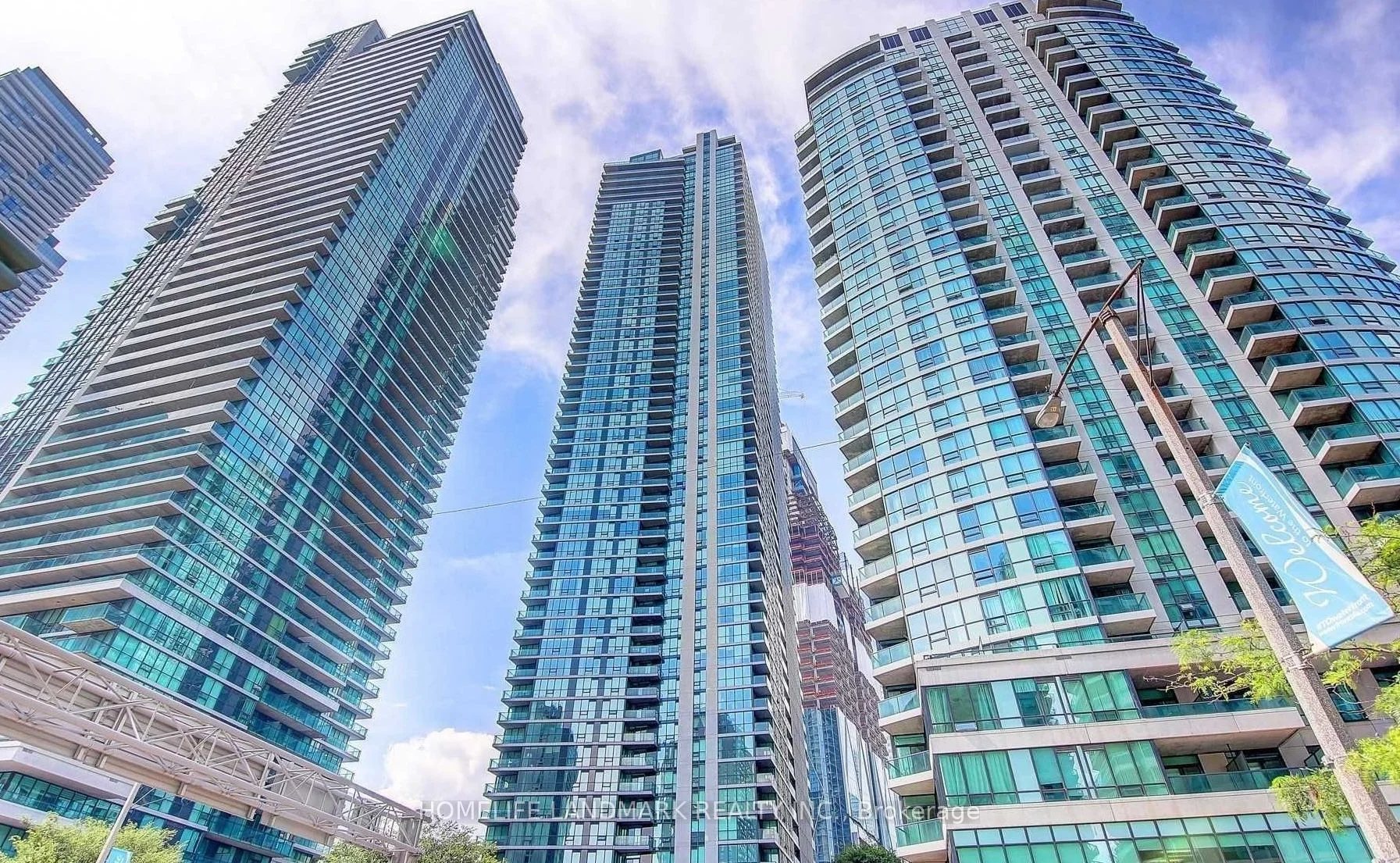33 Bay Street 4805, Toronto C01, On M5j 2z3