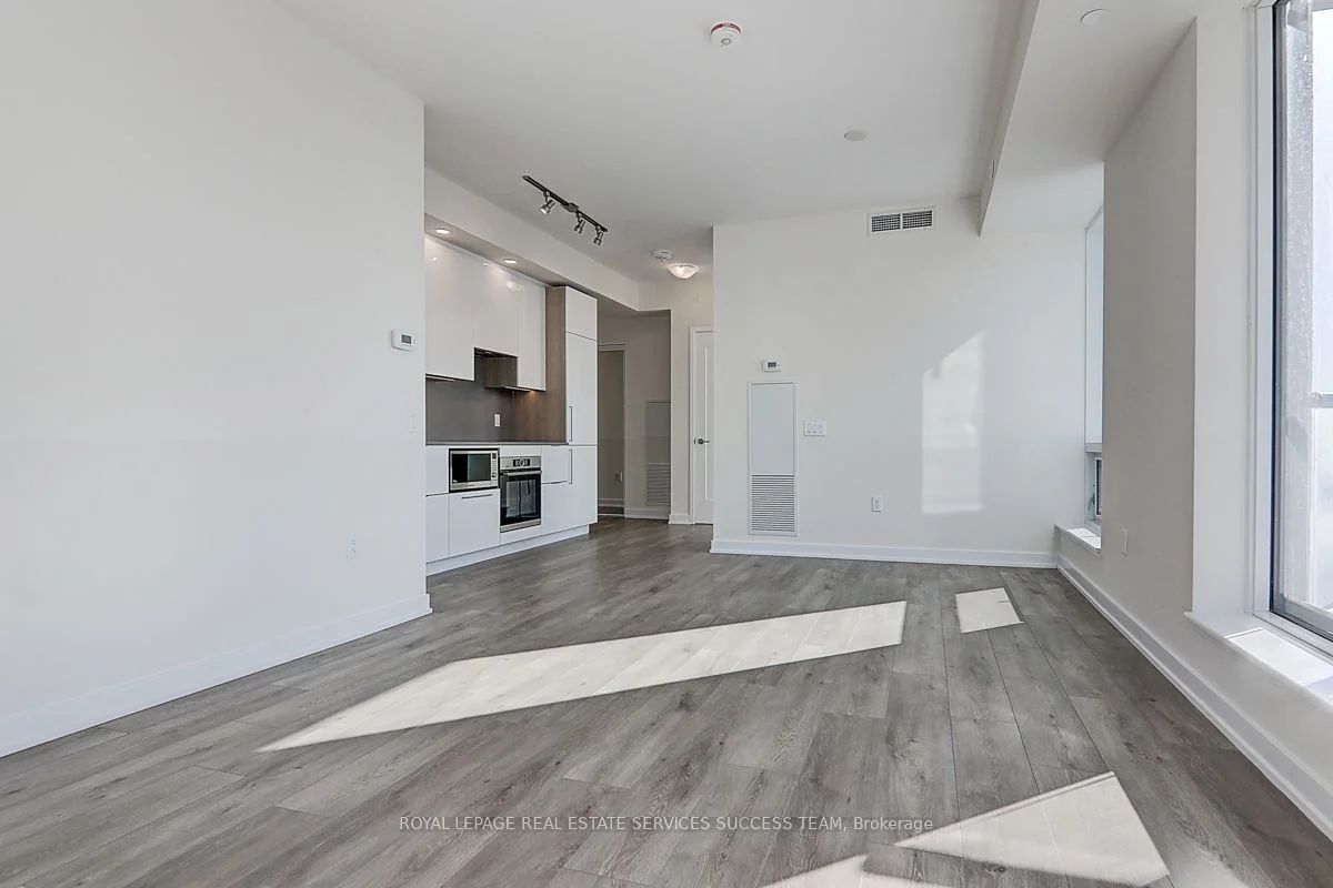 28 Freeland St Street 4404, Toronto C08, ON M5E 0E3