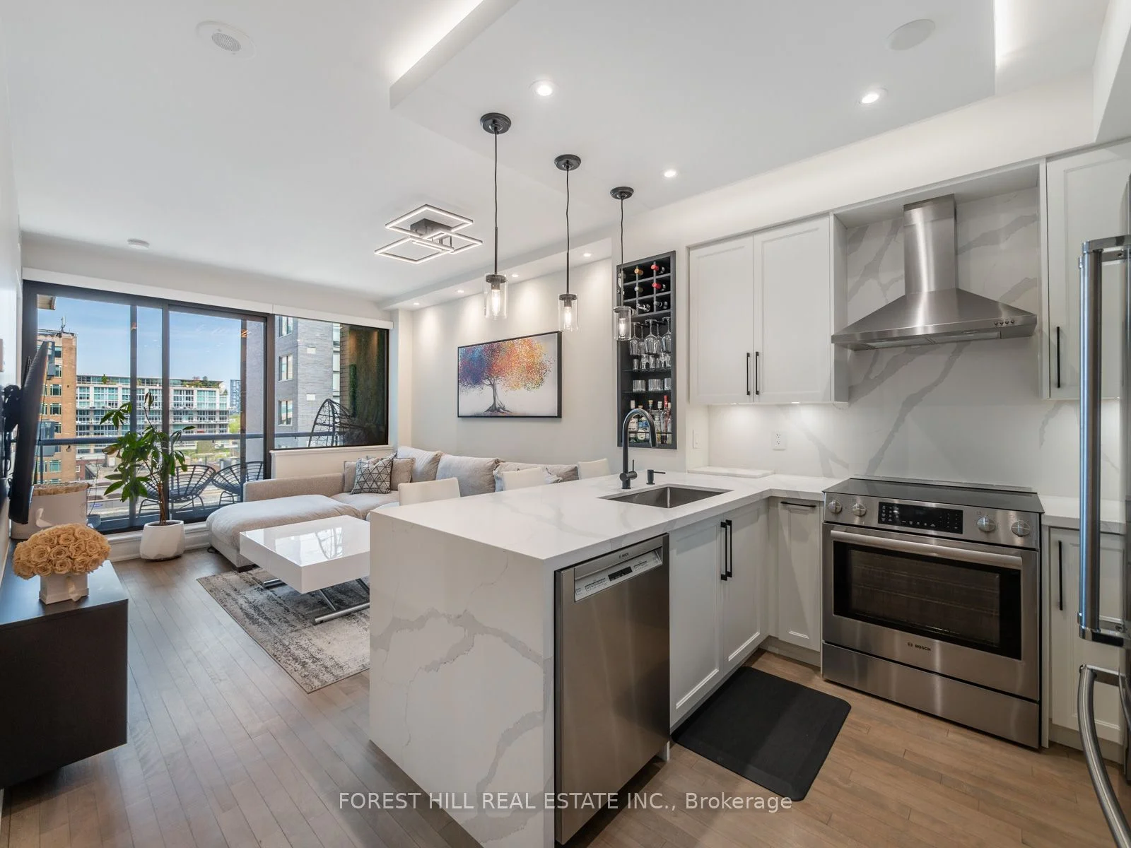 Condo Apartment in Toronto