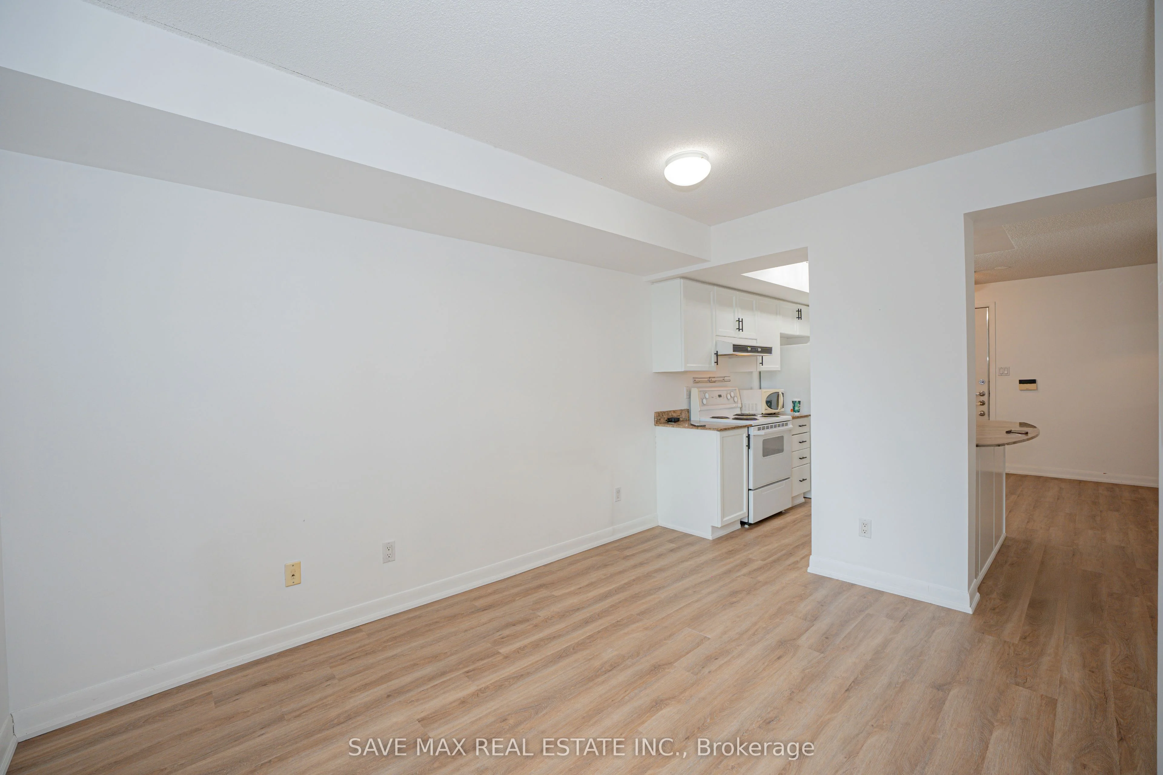 313 Richmond Street 256, Toronto C08, ON M5A 4S7