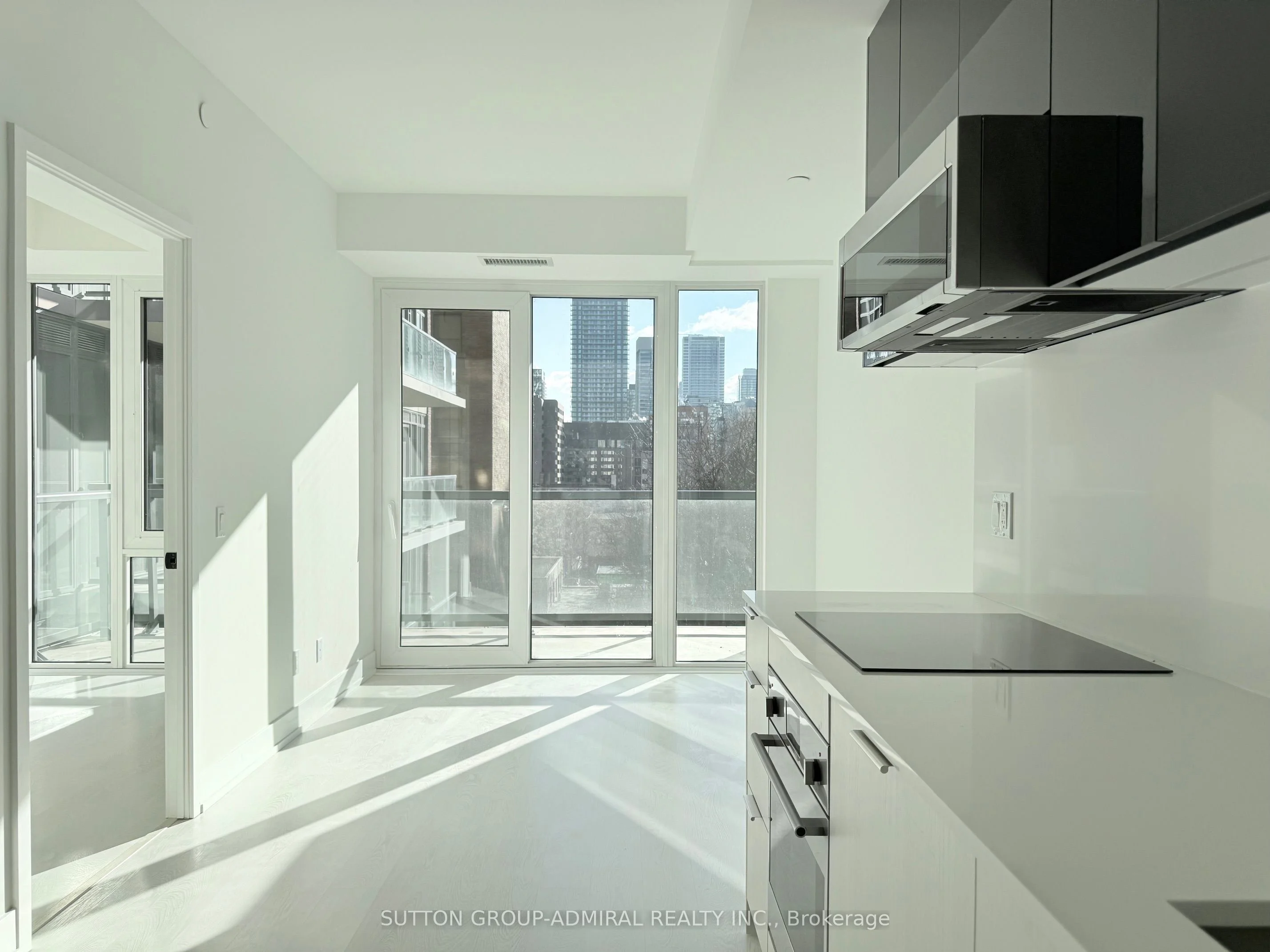308 Jarvis Street 601, Toronto C08, ON M5B 0E3