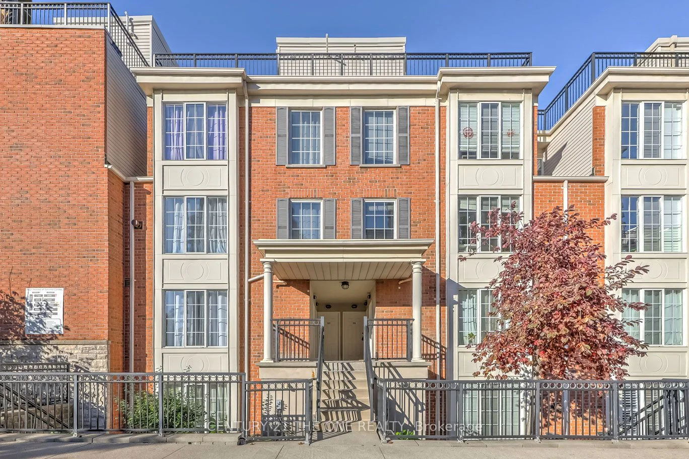 Condo Townhouse in Toronto