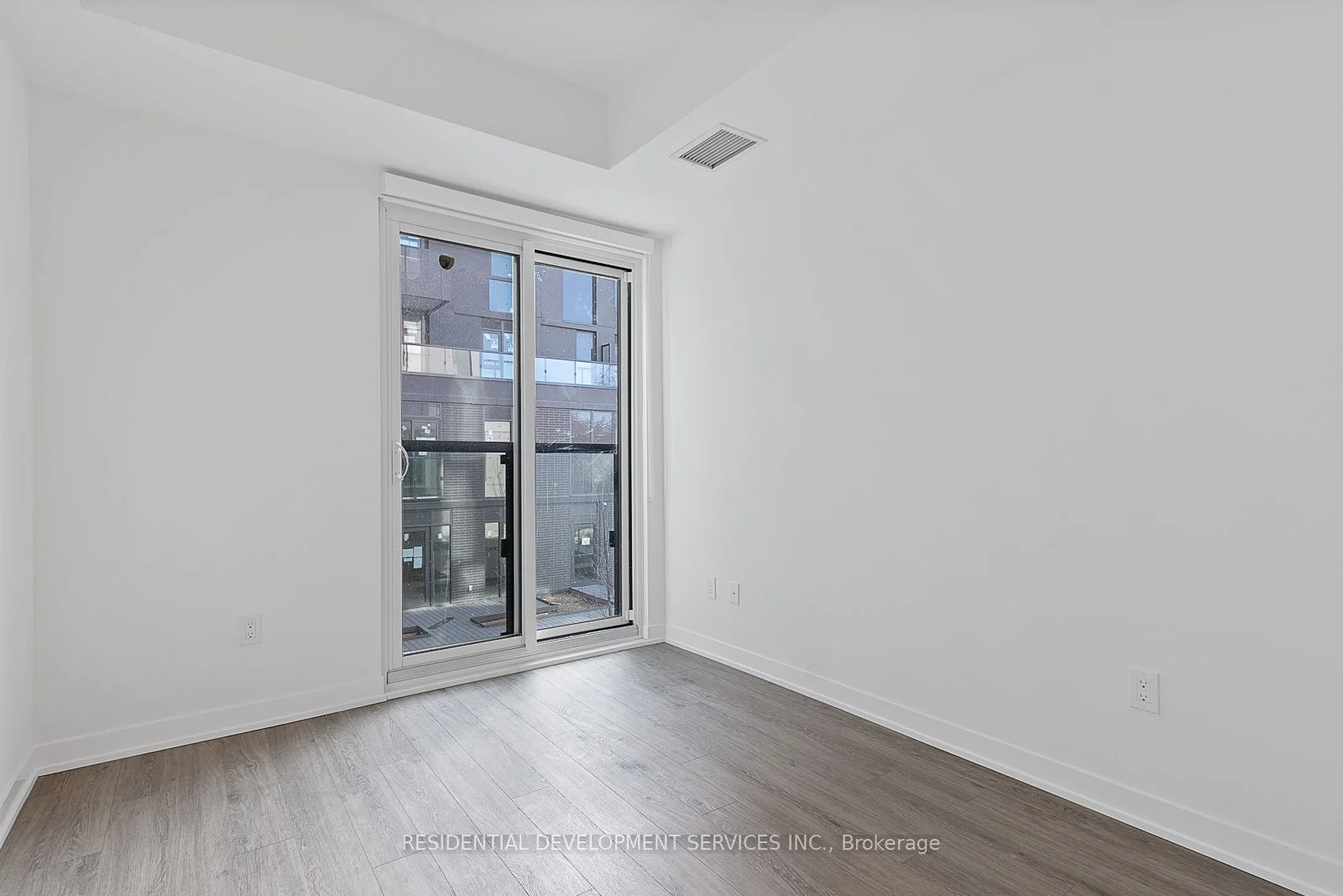 500 Wilson Avenue 231, Toronto C06, ON M3H 0E5
