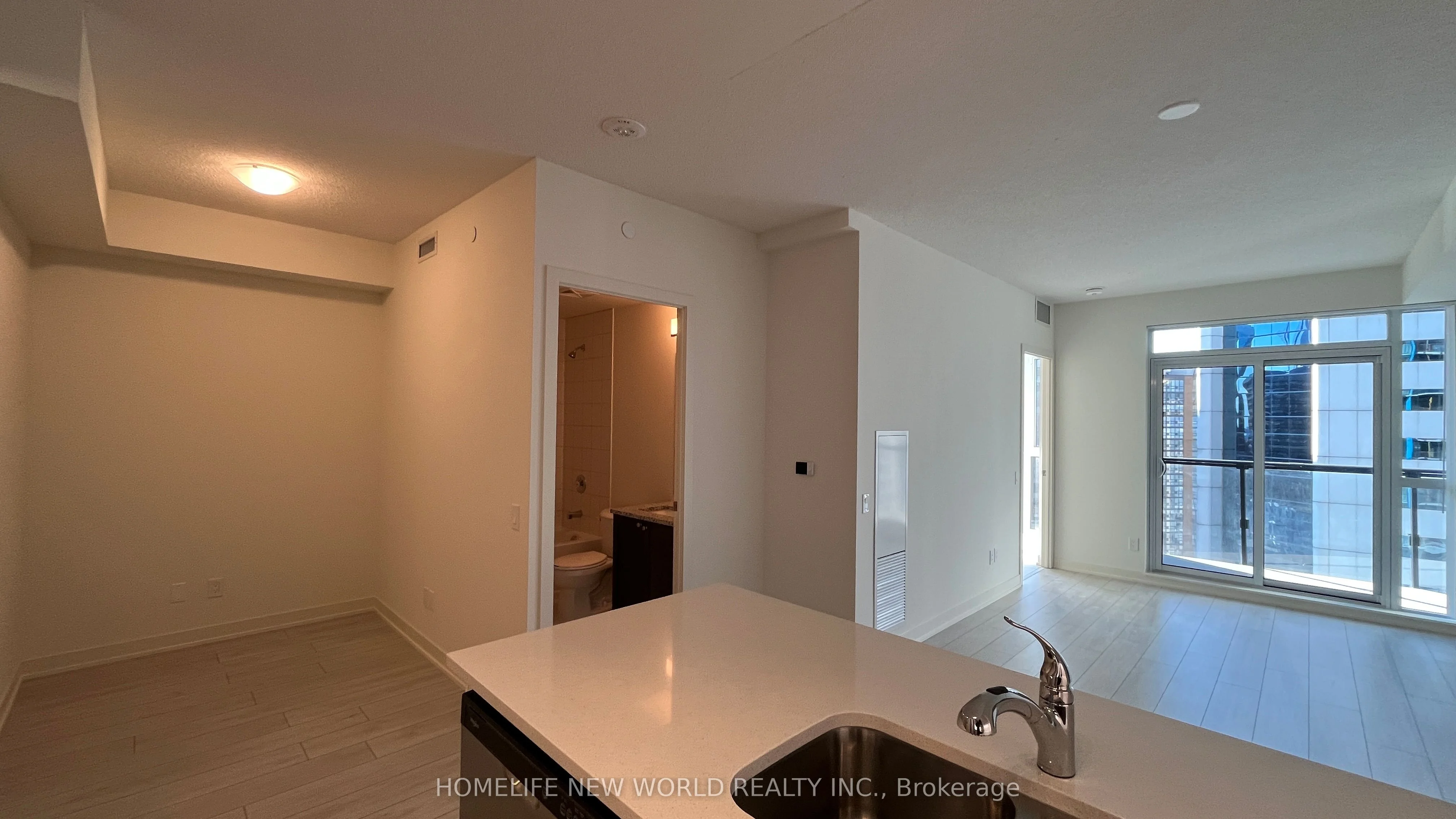 4955 Yonge Street 1809, Toronto C14, On M2n 0l8