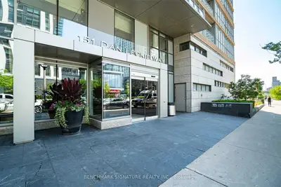 Condo Apartment in Toronto
