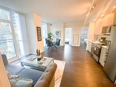99 John Street 803, Toronto C01, On M5v 0s6