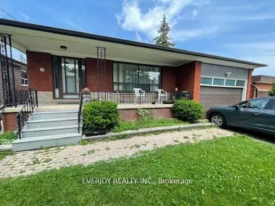 Detached in Toronto
