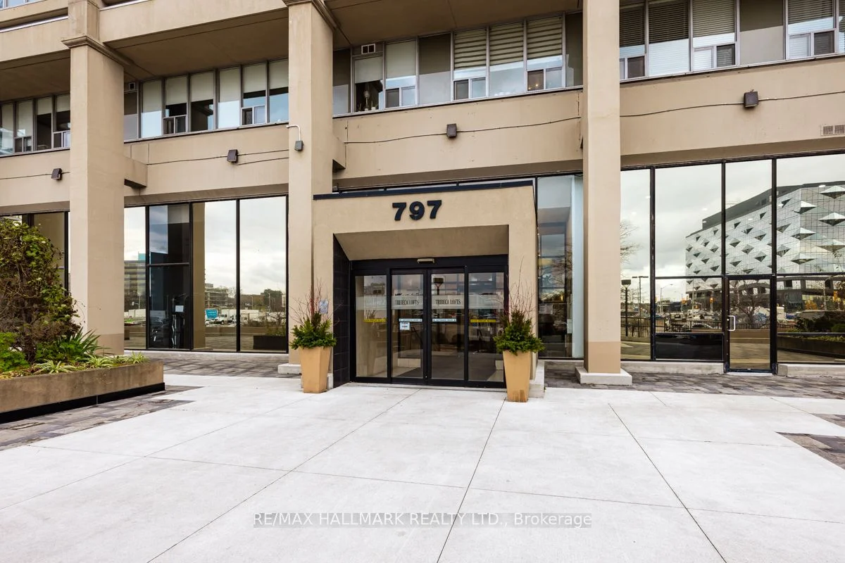 797 Don Mills Road 307, Toronto C11, On M3c 1v1