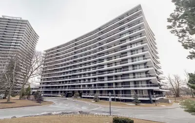 Condo Apartment in Toronto