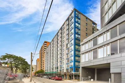75 Dalhousie Street 1201, Toronto C08, On M5b 2r9