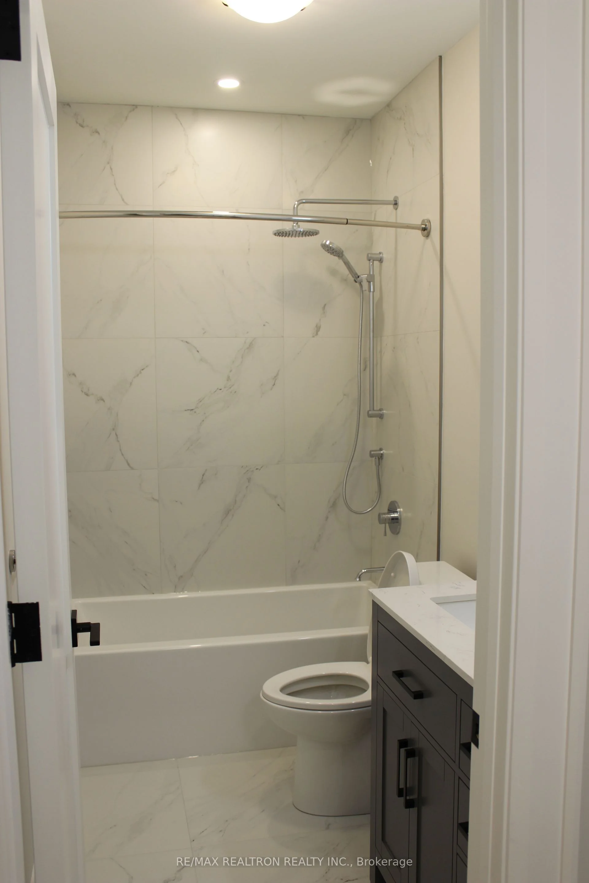 60 Dell Park Avenue Bsmt, Toronto C04, ON M6B 2T6