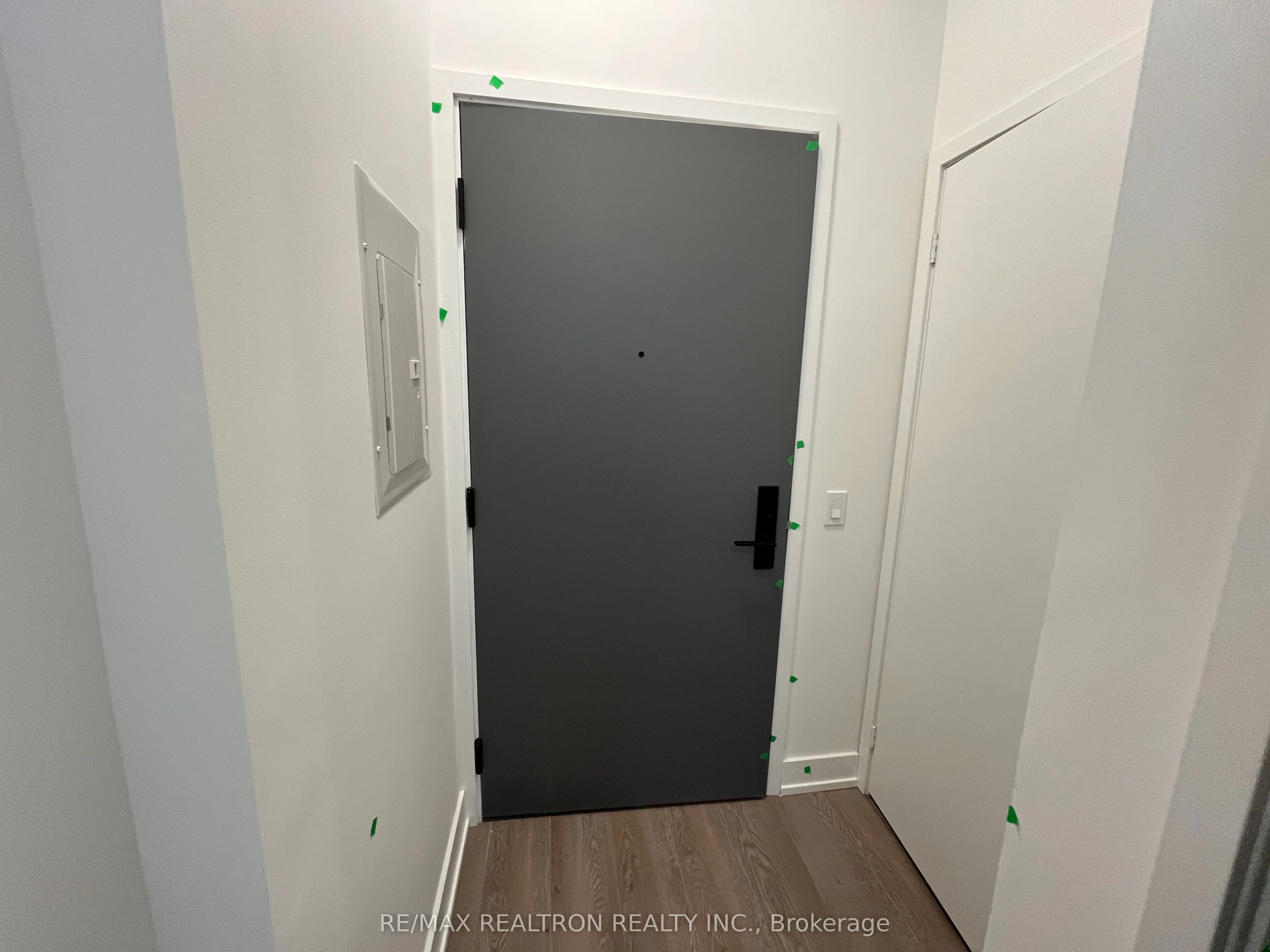 308 Jarvis Street 1010, Toronto C08, On M5b 0e3