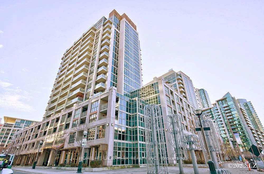38 Grand Magazine Street 630, Toronto C01, On M5v 0b1