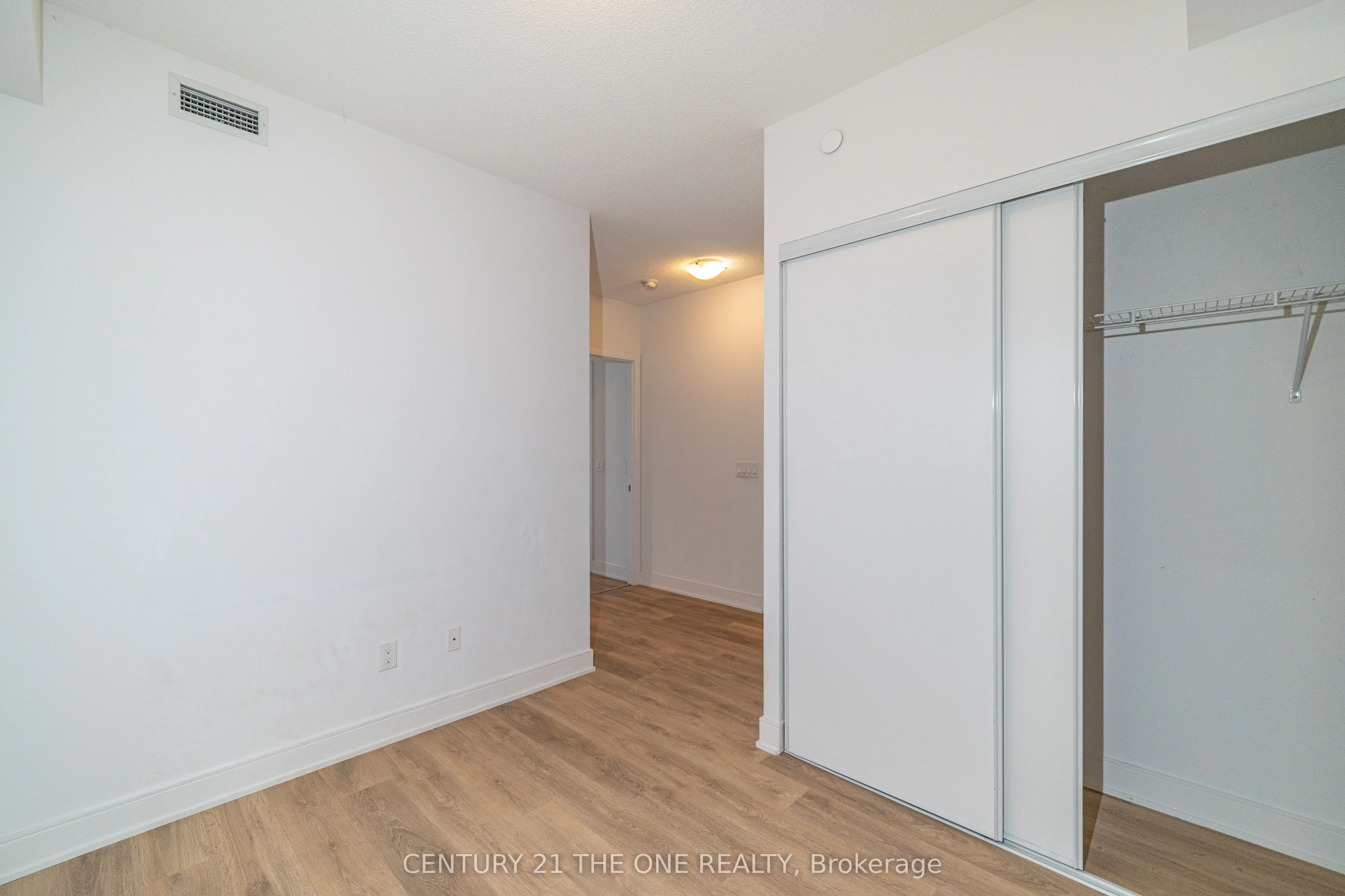 525 Adelaide Street W PH20, Toronto C01, ON M5V 0N7