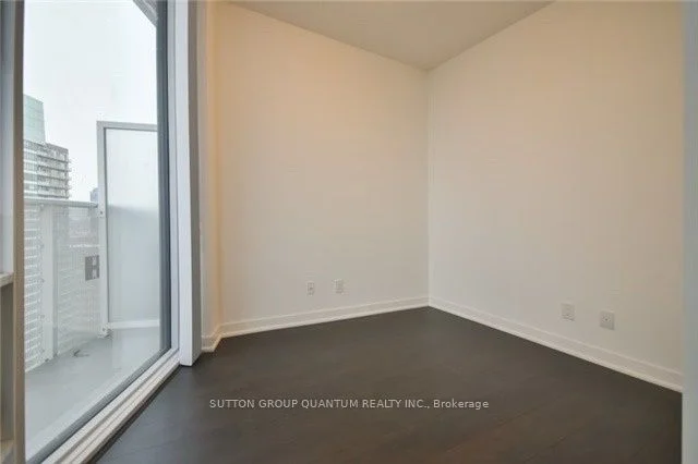88 Harbour Street 5001, Toronto C01, ON M5J 0C3
