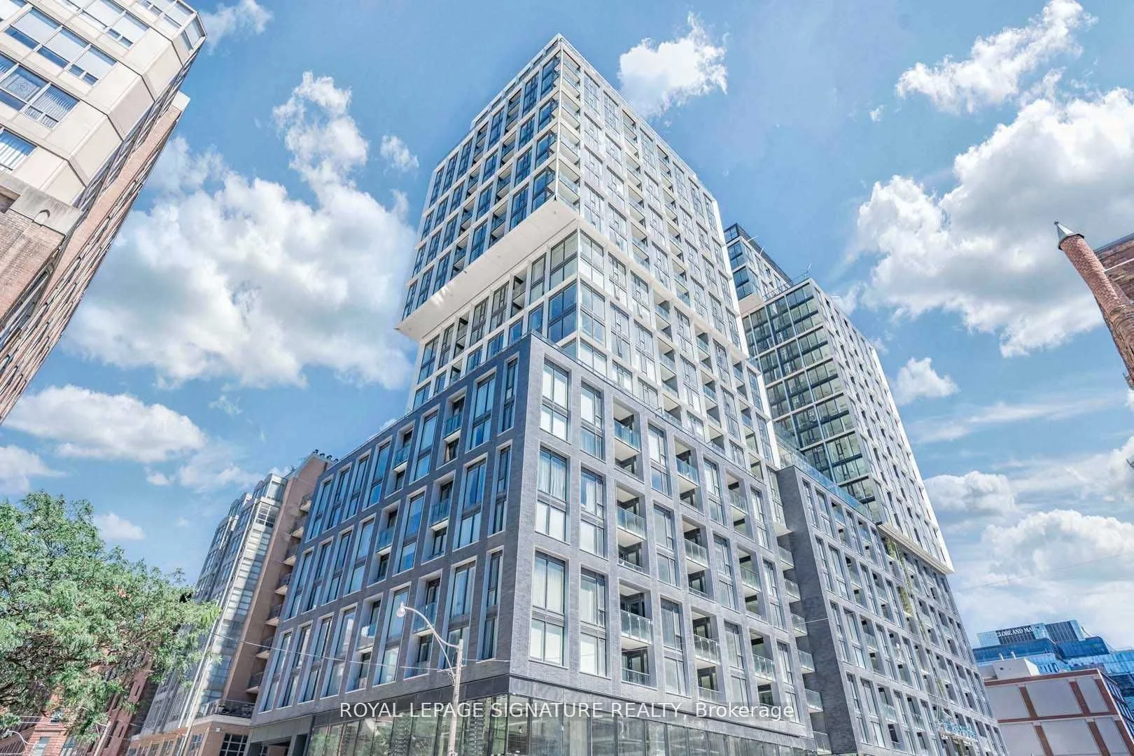 158 Front Street E 1310, Toronto C08, On M5a 0k9