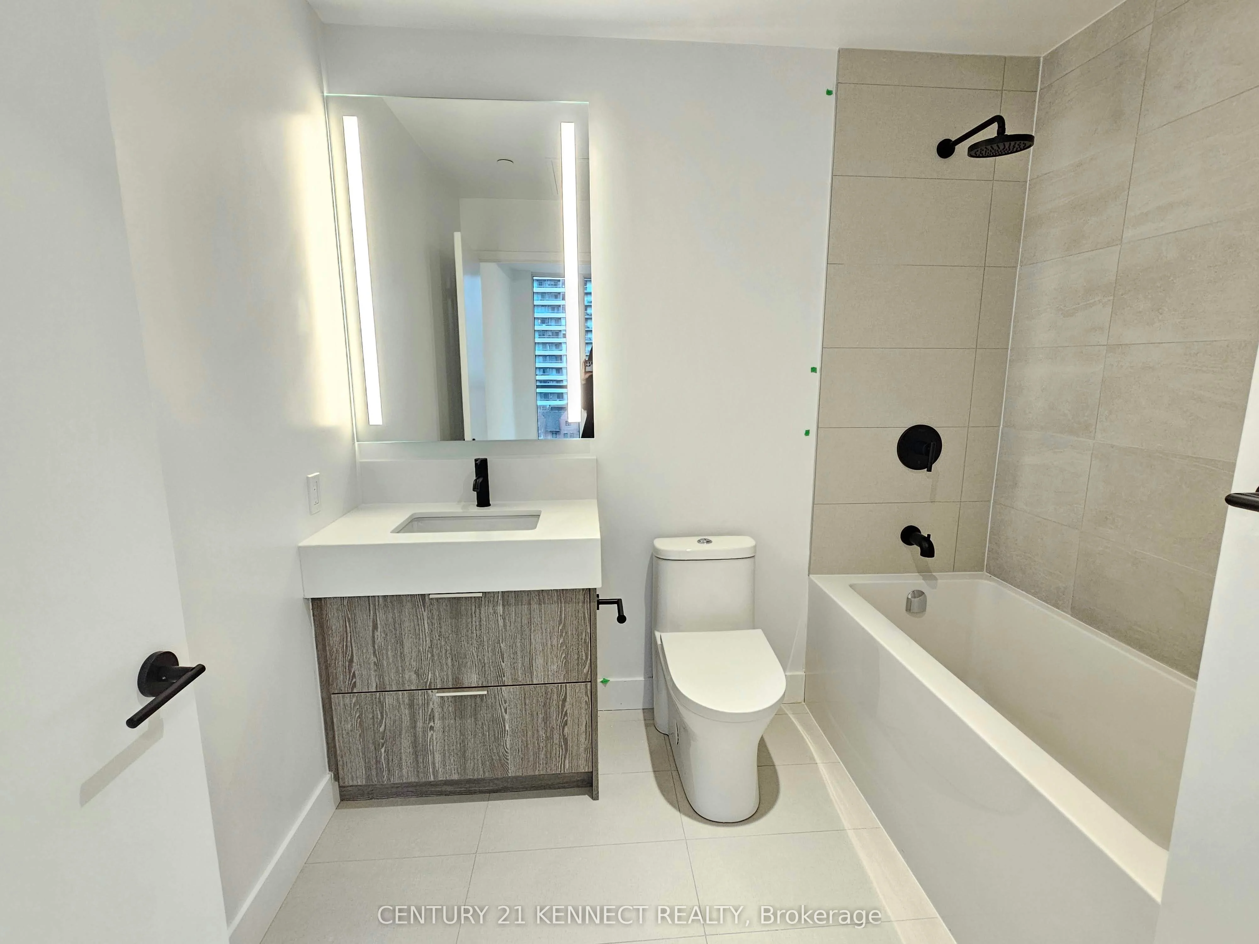 308 Jarvis Street N 807, Toronto C08, ON M5B 0E3