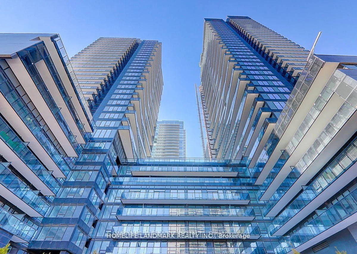 Condo Apartment in Toronto