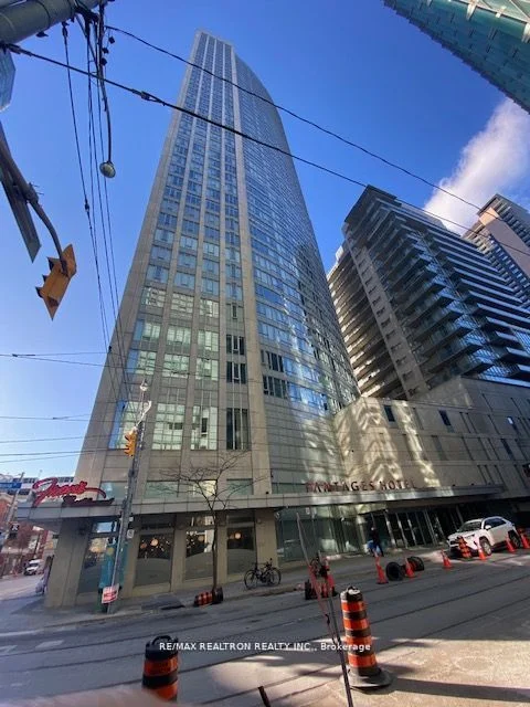 210 Victoria Street 3503, Toronto C08, On M5b 2r3