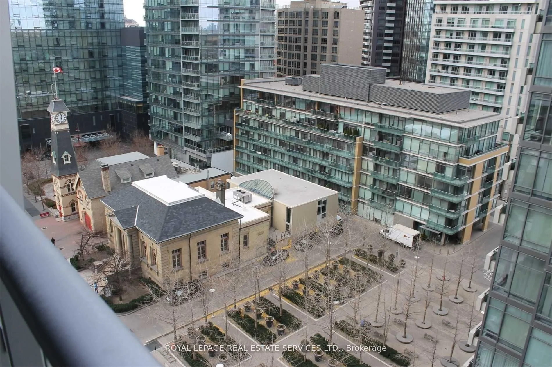 1 Yorkville Avenue 1007, Toronto C02, ON M4W 1L1