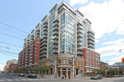 Condo Apartment in Toronto