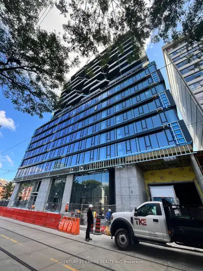 195 Mccaul Street 1401, Toronto C01, On M5t 1w6