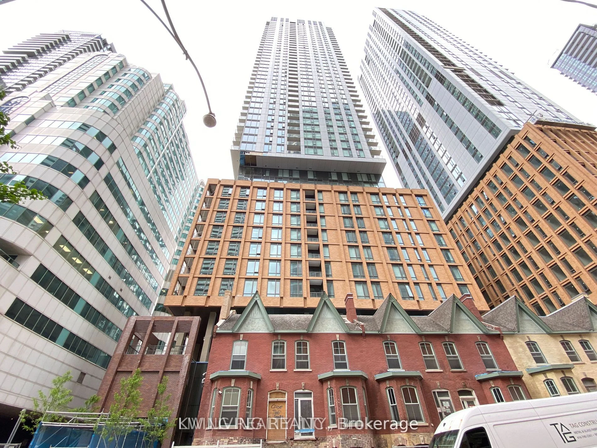 8 Widmer Street 2809, Toronto C01, On M5v 0w6