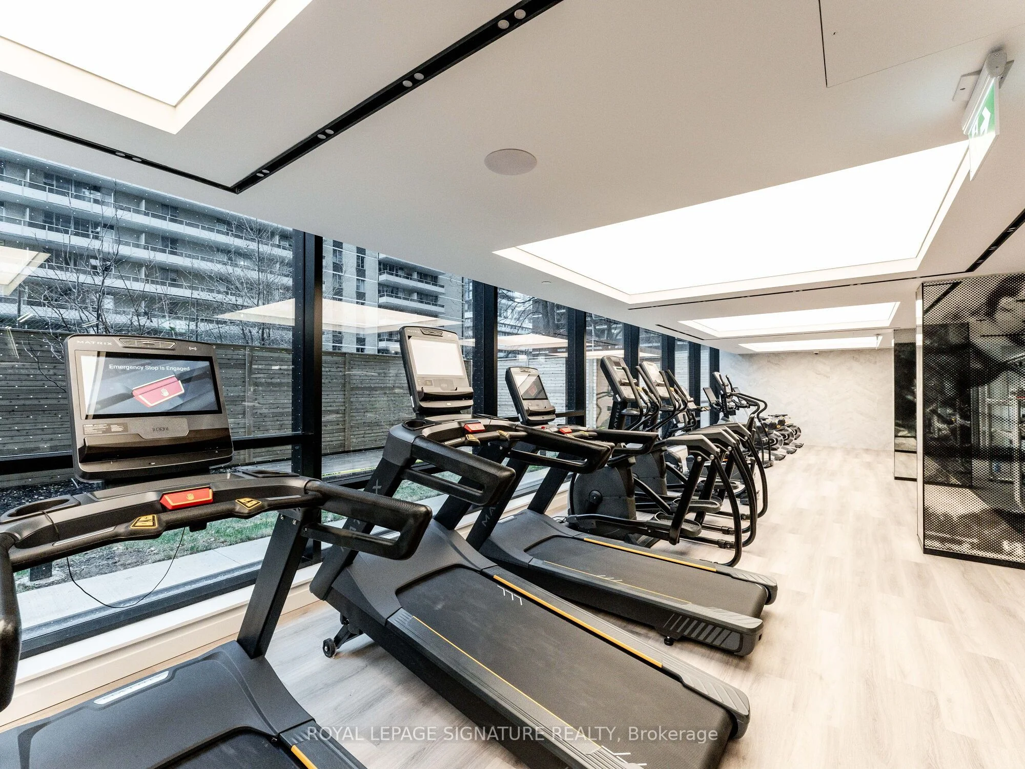 127 Broadway Avenue 2506, Toronto C10, ON M4P 1V4