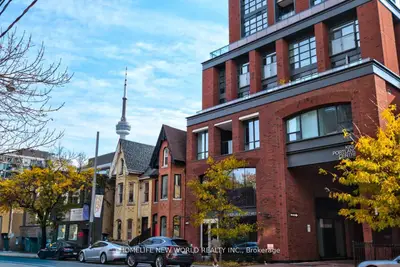 Condo Apartment in Toronto