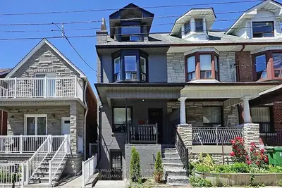 1182 Ossington Avenue, Toronto C02, On M6g 3w1